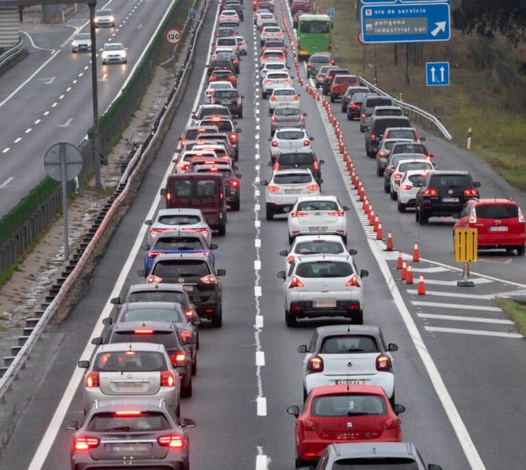 La DGT realizará esta semana más de 20.000 controles diarios de alcohol y drogas
