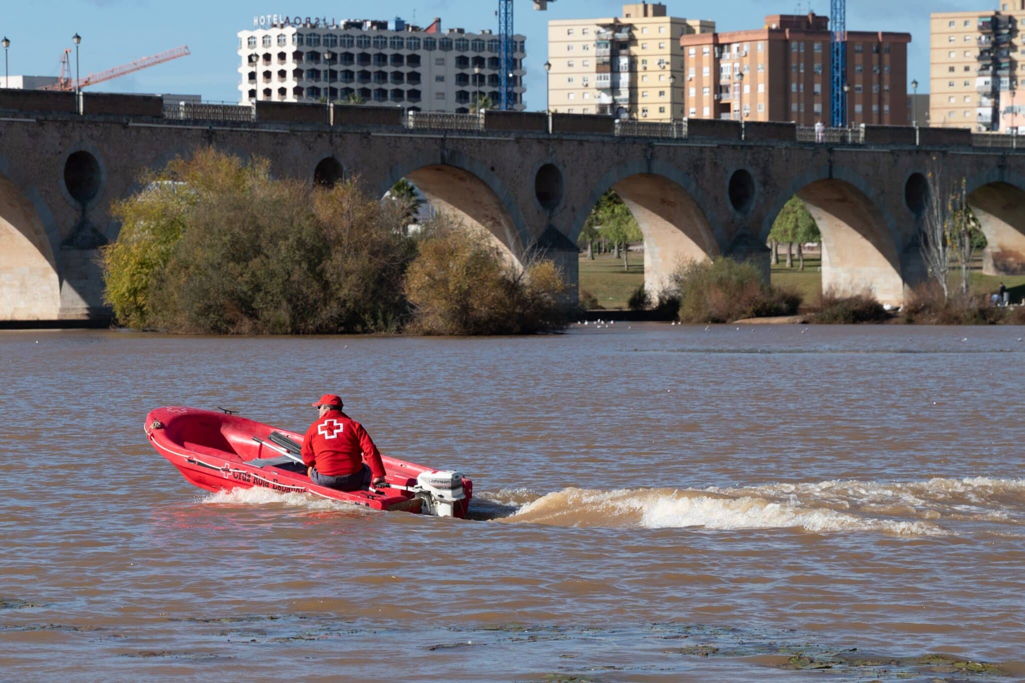 Búsqueda de Pablo Sierra en el río Guadiana en Badajoz.