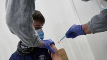 Un colegio privado de Alicante desaconseja la vacunación de los niños