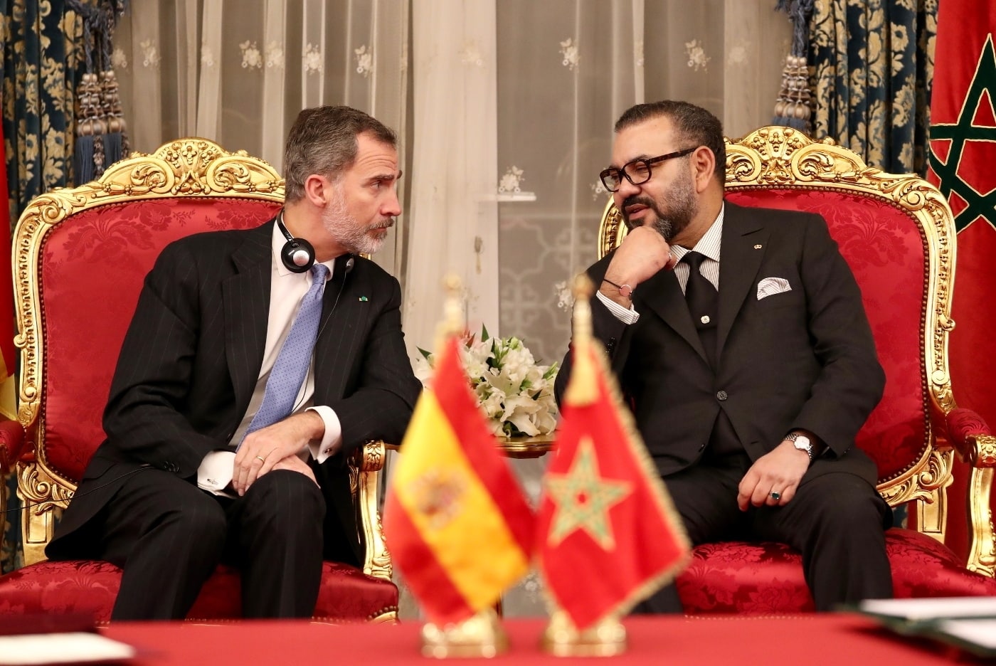 El rey Felipe VI junto al rey Mohamed VI de Marruecos, en Rabat