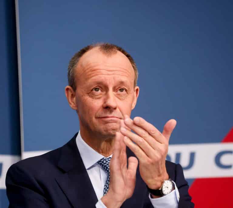 Friedrich Merz, ex rival de Angela Merkel, será el nuevo líder de la CDU