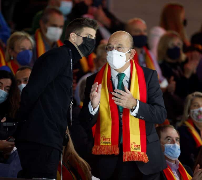 Piqué, de recibir pitidos en la selección a bestia negra del independentismo
