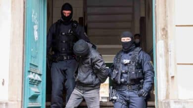 La Policía alemana impide un atentado de antivacunas contra el jefe de gobierno de Sajonia