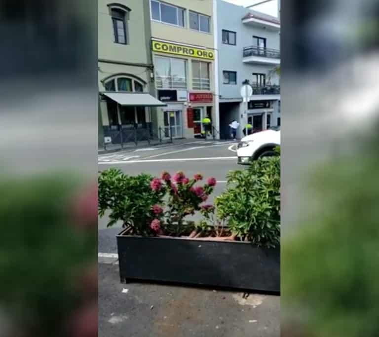 Atracan una joyería de Tenerife a plena luz del día