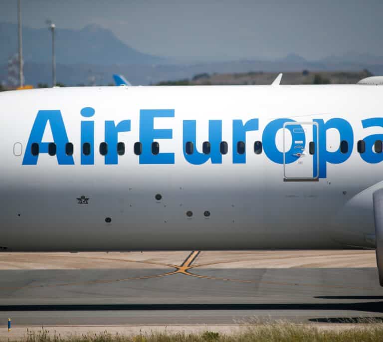 Air Europa refuerza su presencia en Colombia y Perú