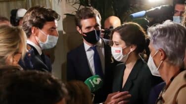 Casado, Ayuso y Rajoy en el Orient Express