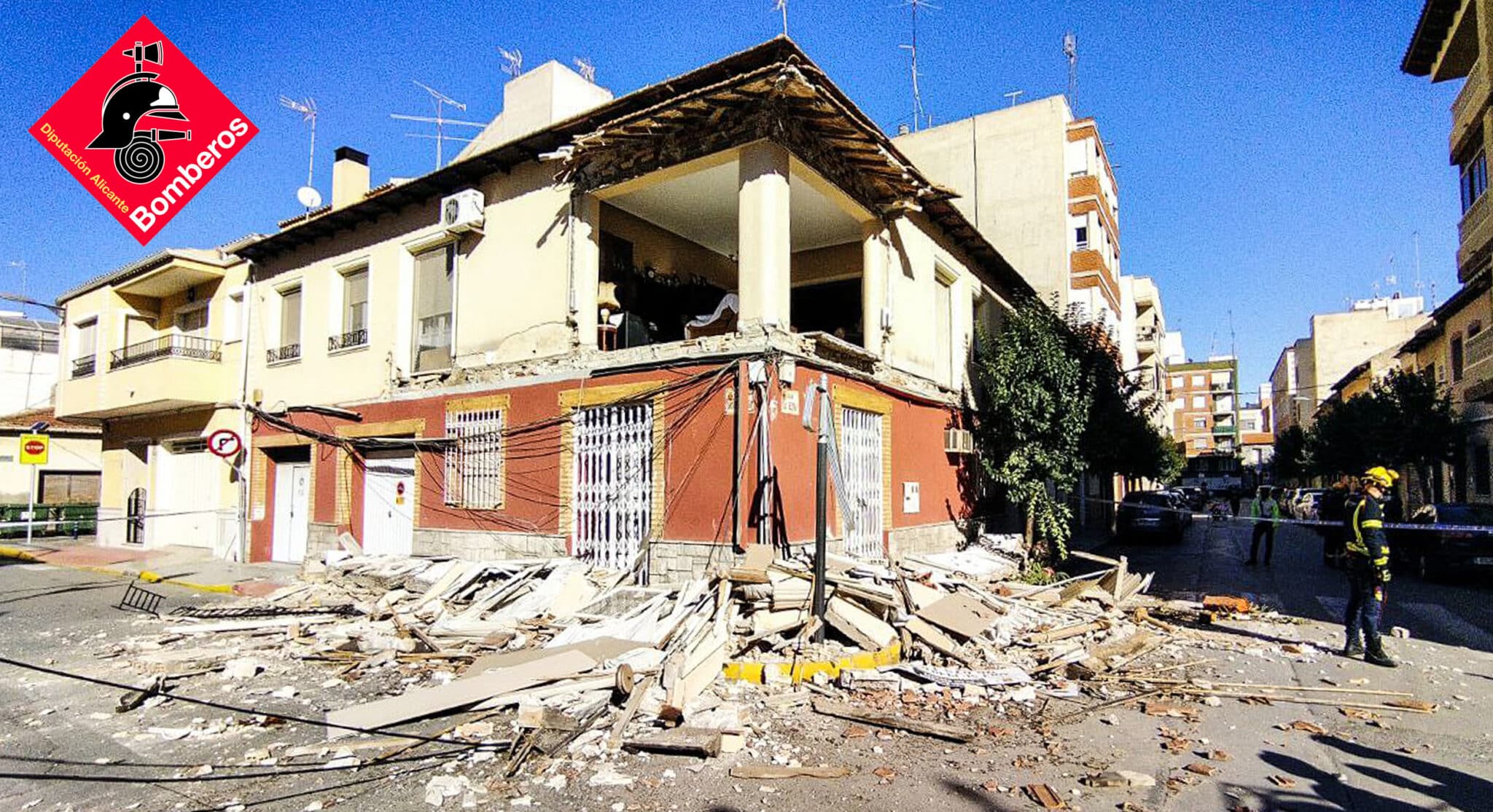 Fachada derrumbada en Alicante