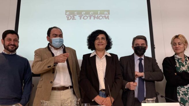 escuela-todos-cataluña Ana Losada, Fernando Sánchez Costa, José Domingo y Paula Añó en la presentación de la campaña Escuela de Tdos