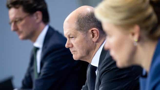 Conferencia de prensa gubernamental en Berlín El canciller alemán Olaf Scholz después las consultas sobre la pandemia del Coronavirus entre el Gobierno Federal y los Ministros Presidentes de la Cancillería Federal.