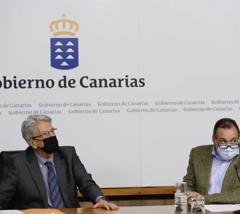 Canarias recorta el cierre nocturno de los locales ante el avance de la pandemia