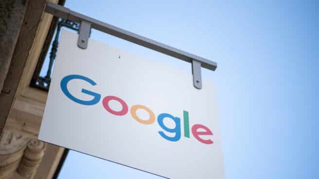 Cartel de Google. Cartel de Google.