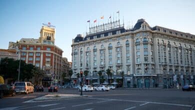Dos detenidos por el homicidio de un hombre en el Hotel Palace de Madrid