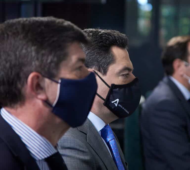 Los presidentes provinciales del PP andaluz se rebelan contra Juanma Moreno: "Con Ciudadanos, no"