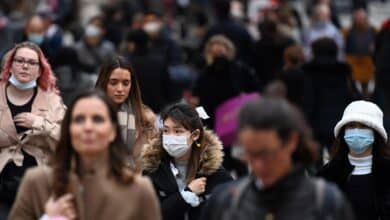 Nueve comunidades recuperan el toque de queda o el cierre de la hostelería a partir de la medianoche