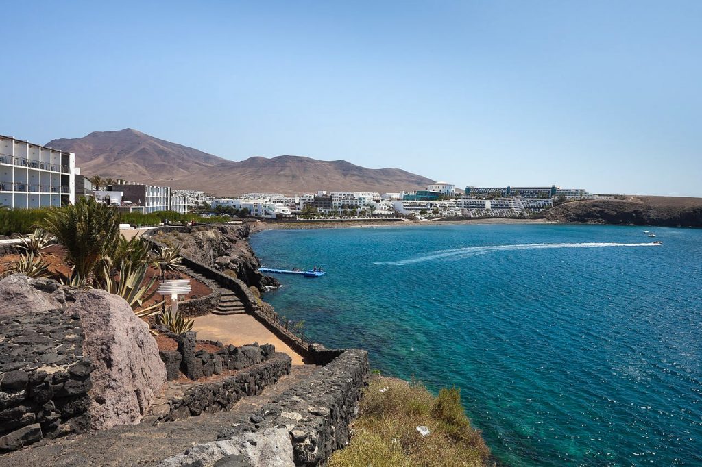 Playa La Mulata en el municipio de Yaiza, Lanzarote