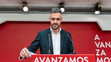 Ferraz arremete contra Mañueco al que acusa de "inventarse" una moción de censura