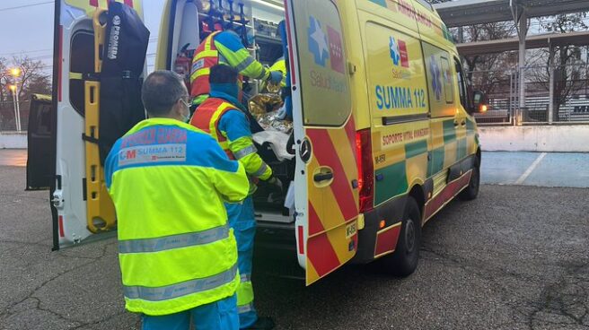 El Summa atiende al herido en Las Rozas. El Summa atiende al herido en Las Rozas.