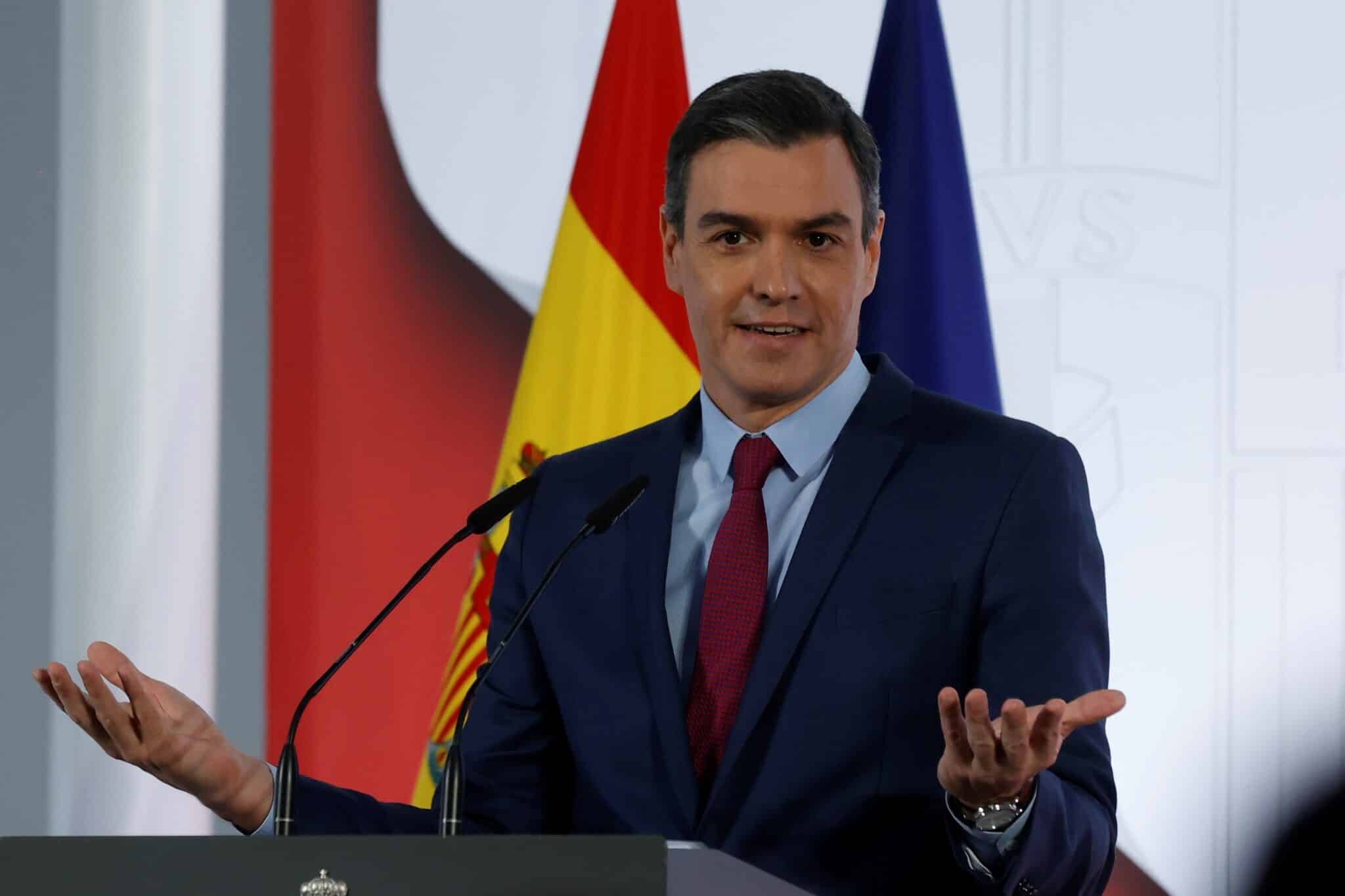 El presidente del Gobierno, Pedro Sánchez, durante la rueda de prensa de presentación del primer informe de rendición de cuentas del Ejecutivo