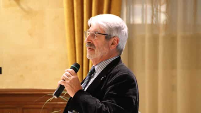 1Salamanca 2020 Raúl Ortiz de Lejarazu, virólogo y director emérito del Centro Nacional de Gripe de Valladolid.