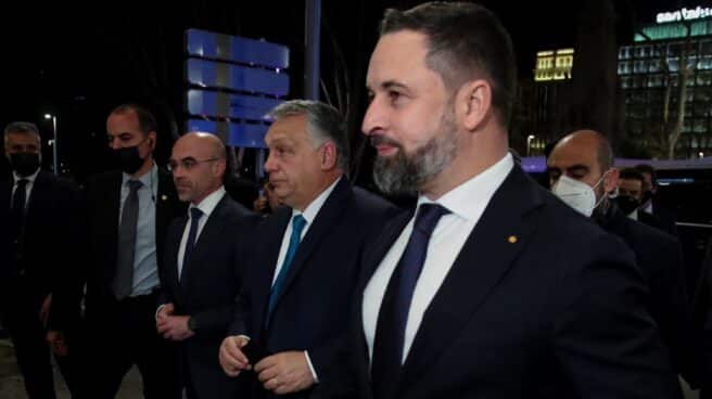 SANTIAGO ABASCAL Y VIKTOR ORBAN Santiago Abascal en la Cumbre de Patriotas.