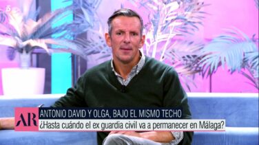 Joaquín Prat le canta las cuarenta a Marta Riesco en directo