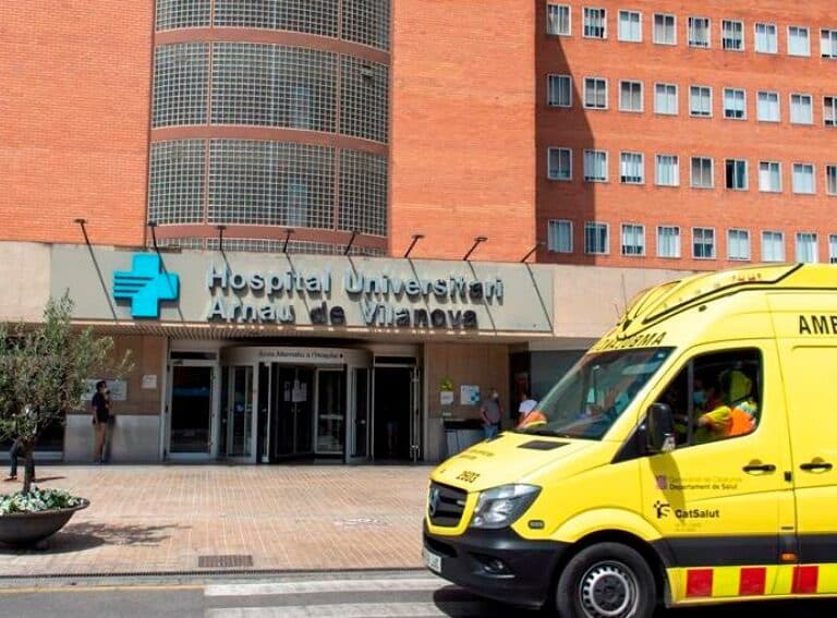 Cataluña supera los 2.000 hospitalizados por Covid