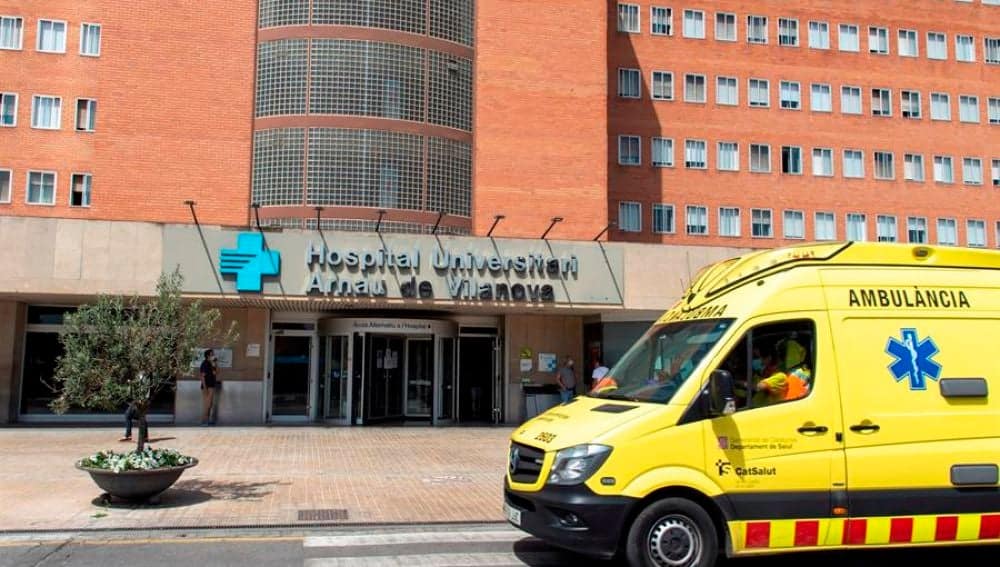 Cataluña supera los 2.000 hospitalizados por Covid