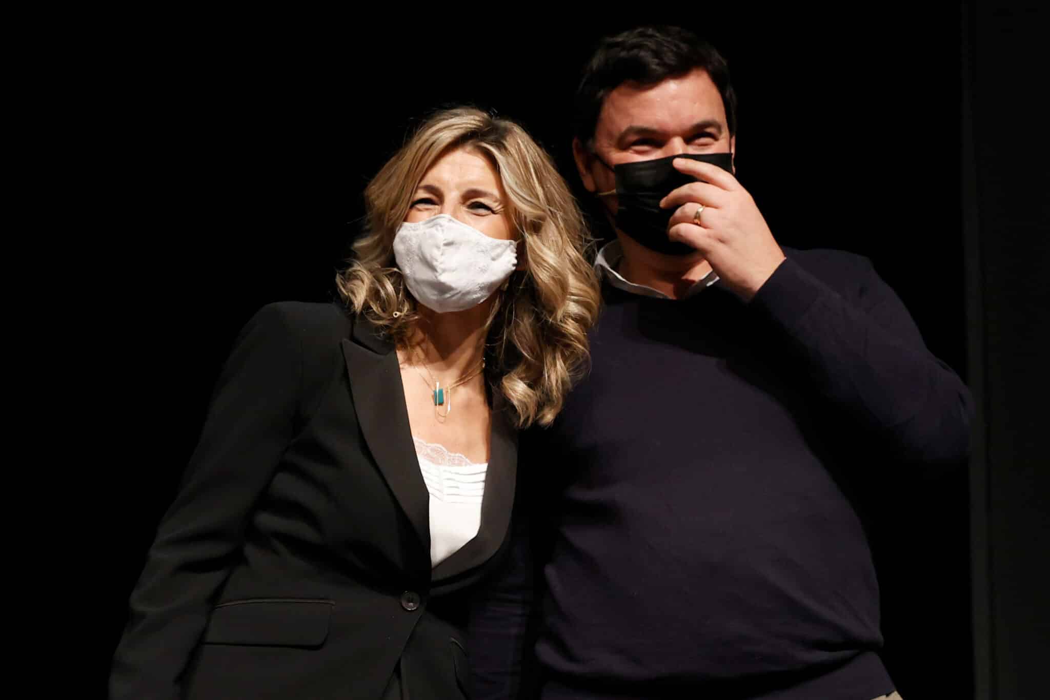 Yolanda Díaz y Thomas Piketty, en el Círculo de Bellas Artes.