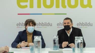 El PSE tras reunirse dos horas con Otegi: "No queremos un 'procés a la vasca'"