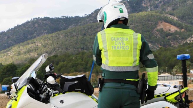 Fallece atropellado el ocupante de un vehículo averiado en Puente Genil Fallece atropellado el ocupante de un vehículo averiado en Puente Genil