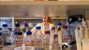 El virus que provoca la mononucleosis podría ser la causa principal de la esclerosis múltiple