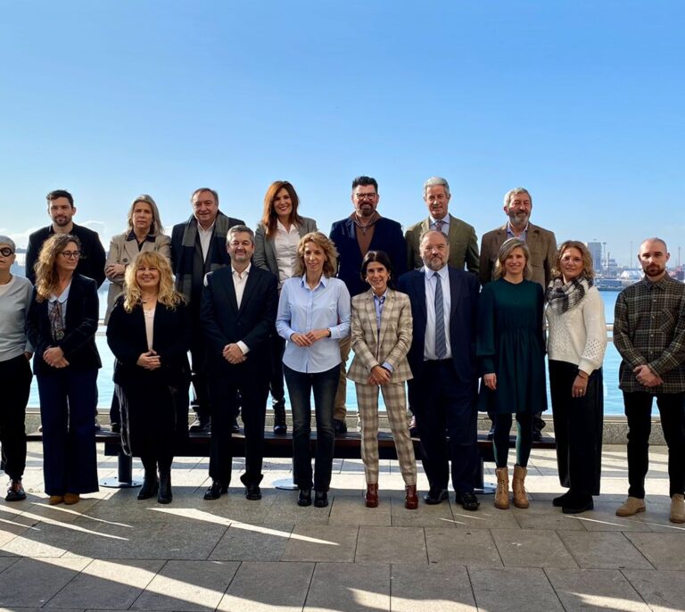 Chacon presenta Centrem como el  "primer partido post procés" para resucitar el catalanismo moderado