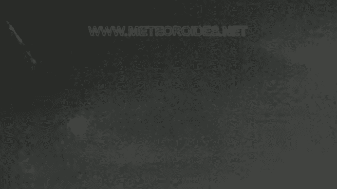 Detectan una bola de fuego sobrevolando el mar Mediterráneo a 50.000 km/hora Imagen de la bola de fuego vista este martes desde Málaga