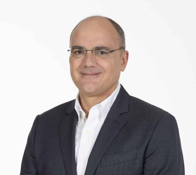 Cepsa remodela su cúpula directiva y ficha al presidente de BP España para impulsar su plan estratégico