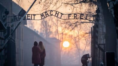 Auschwitz, la memoria del infierno nazi y sus mil caras en el cine y la literatura