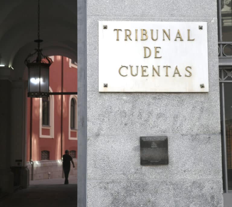 El Tribunal de Cuentas insta a adoptar "urgentemente" medidas contra el endeudamiento de la Seguridad Social