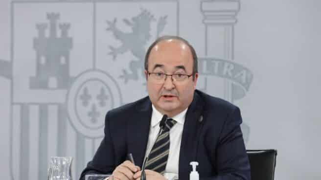 El ministro de Cultura y Deporte, Miquel Iceta, comparece tras la reunión del Consejo de Ministros extraordinario