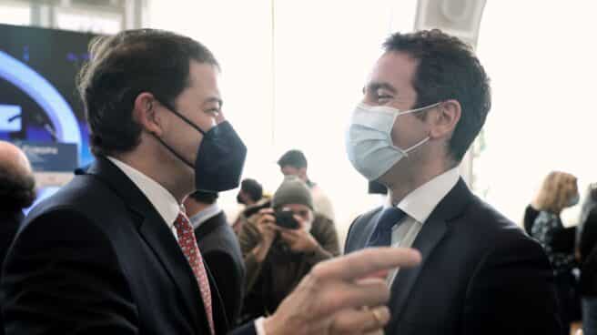 El presidente de Castilla y León y candidato a la reelección, Alfonso Fernández Mañueco (i), y el secretario general del PP, Teodoro García Egea. El presidente de Castilla y León y candidato a la reelección, Alfonso Fernández Mañueco (i), y el secretario general del PP, Teodoro García Egea.