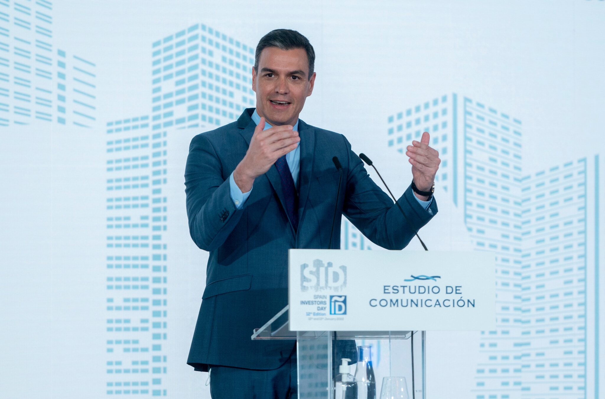 El presidente del Gobierno, Pedro Sánchez, clausura la XII edición del Spain Investors Day (SID), en el Hotel Ritz, a 13 de enero de 2022, en Madrid (España).