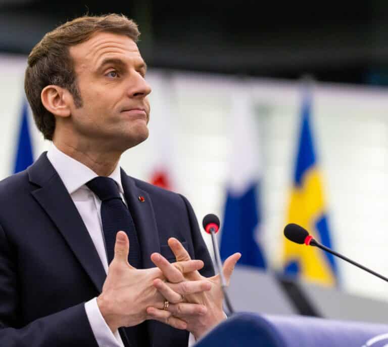 Francia crece un 7%, la mayor subida de su PIB en medio siglo