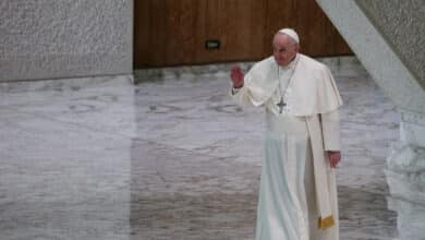 El Papa pide alejarse de la imagen de una Iglesia que "aplasta bajo los sentimientos de culpa"