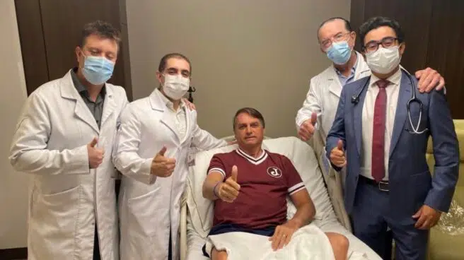 Bolsonaro recibe el alta hospitalaria después de dos días ingresado por una obstrucción intestinal