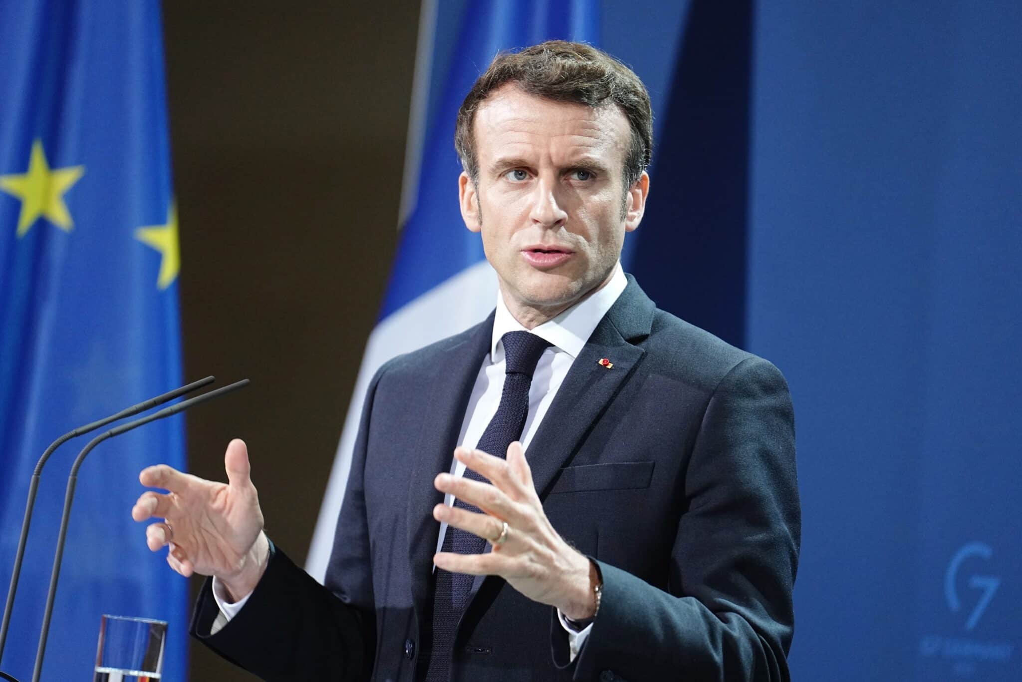 El presidente francés, Emmanuel Macron, en la rueda de prensa con el canciller alemán, Olaf Scholz, en Berlín