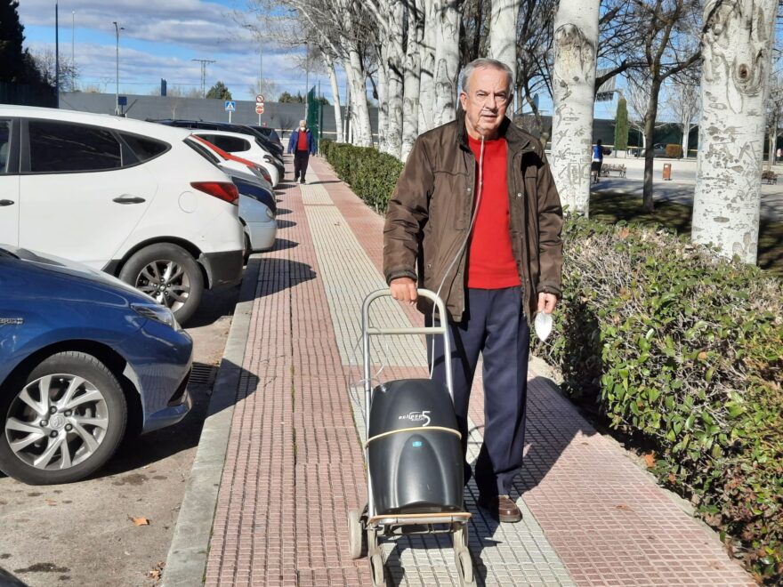 Pedro Martínez, paciente de fibrosis pulmonar, ha superado el Covid.