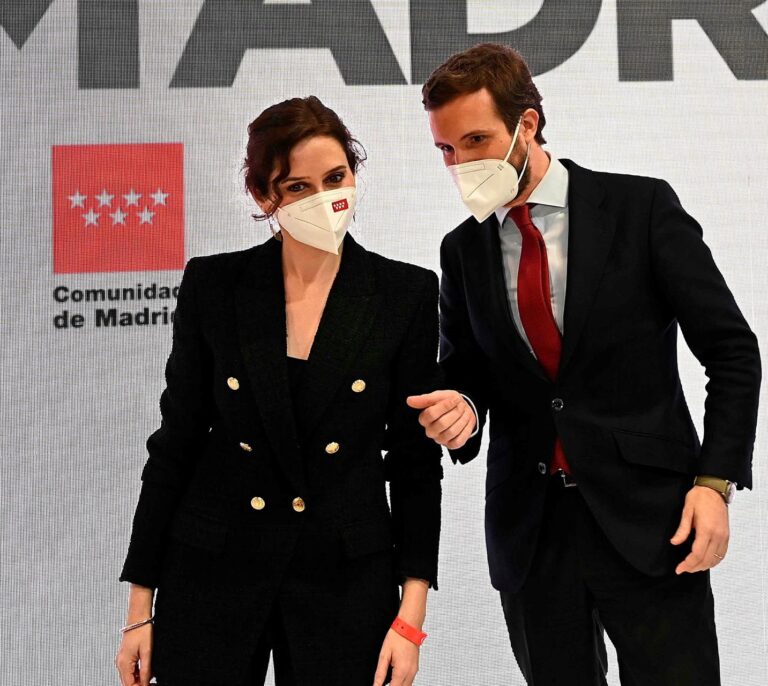 Casado y Ayuso: ¿sobra uno o sobran los dos en el PP?
