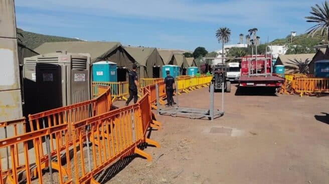 Interior contratará a Deloitte parainterior-deloitte-verificar-proyectos-financiados-Bruselas Centro de atención de inmigrantes habilitado en Barranco Seco (Las Palmas) y financiado con cargo al Fondo de Seguridad Interior.