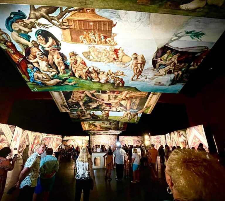 El arte inmersivo que rompe con los moldes de Miguel Ángel y trae la Capilla Sixtina a Madrid