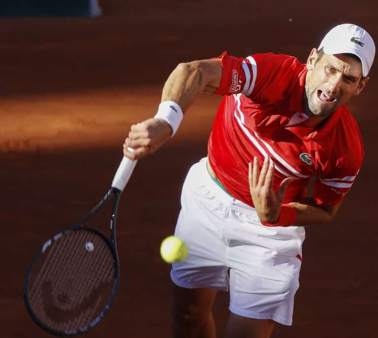 La ministra de deportes de Francia confirma que Djokovic "sí podrá jugar" Roland Garros aunque no esté vacunado