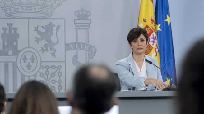 La ministra Portavoz, Isabel Rodríguez, comparece tras la reunión del Consejo de Ministros en Moncloa, este martes.