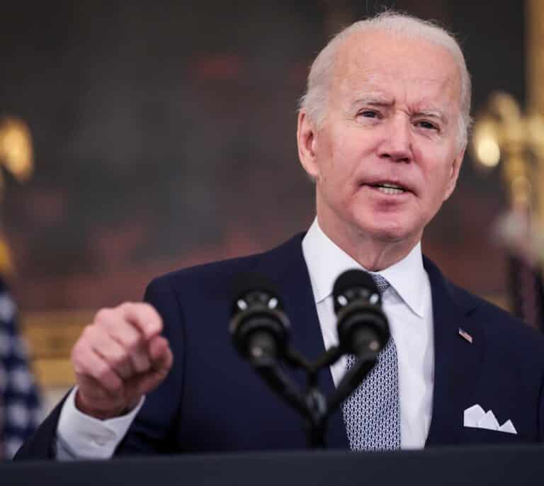 Biden aprueba el envío de 3.000 soldados al este de Europa para contener la amenaza rusa